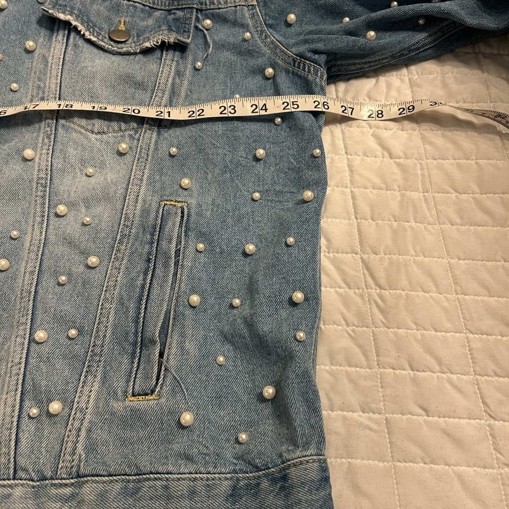 Free People Sunday Funday Pearl Studded Denim Jacket Womens Size M Distressed - Picture 6 of 11